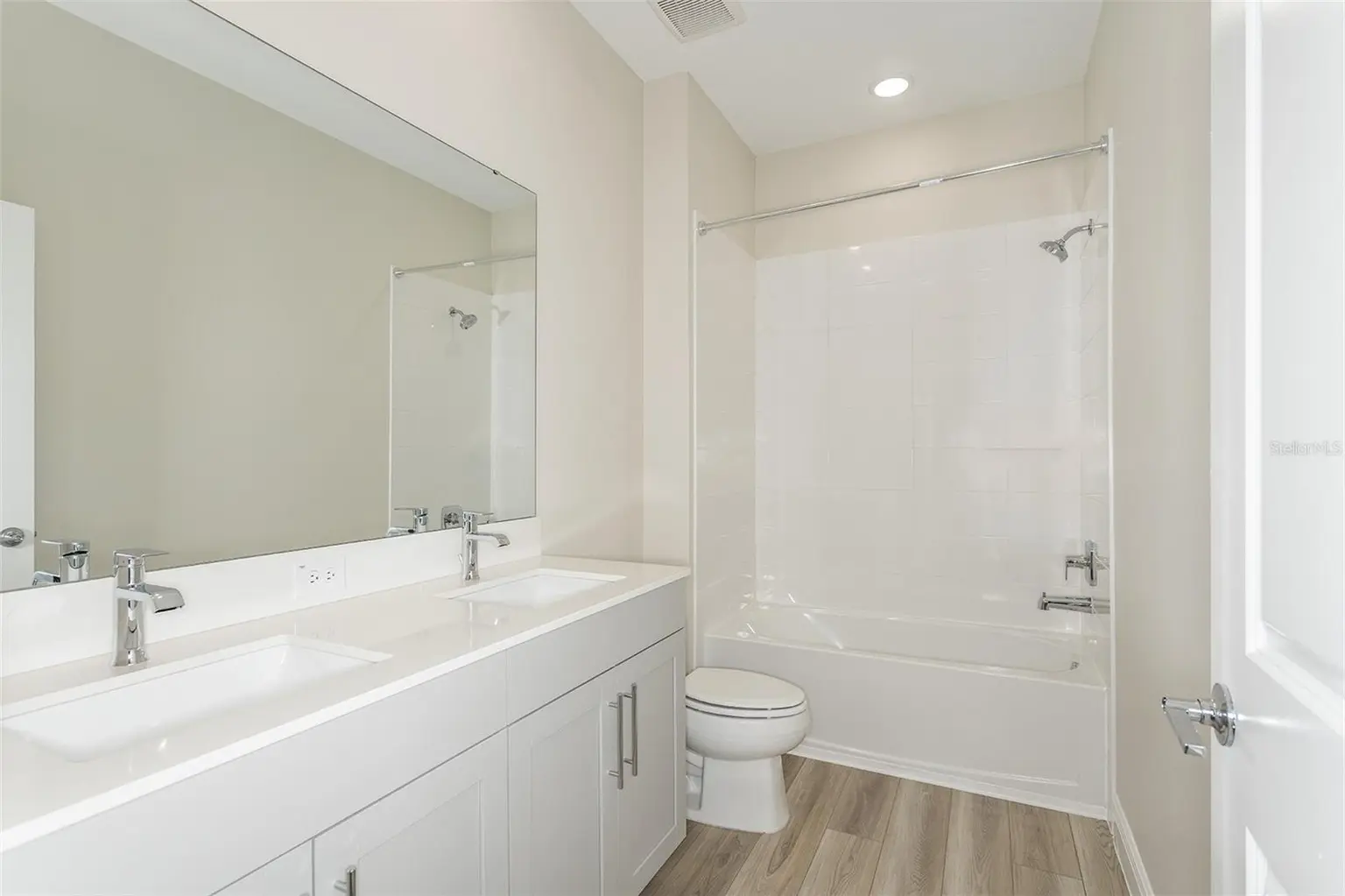 33437 TWILIGHT SEA PLACE, DADE CITY, FL, photo 25 of 32