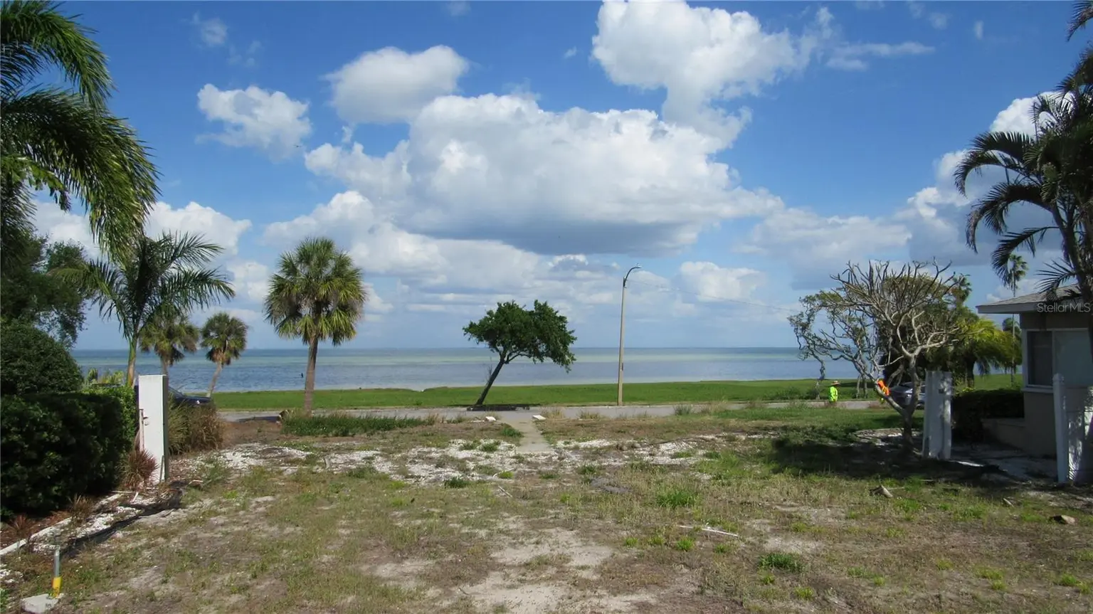 1817 BEACH DRIVE SE, ST PETERSBURG, FL, photo 9 of 18