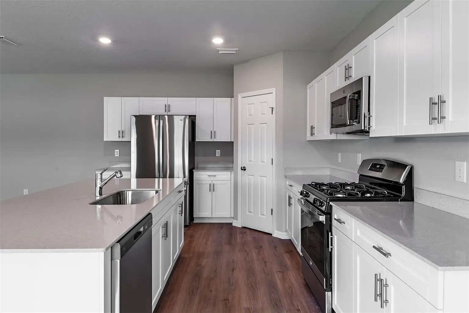 36613 SAGEMOOR DRIVE, ZEPHYRHILLS, FL, photo 9 of 30