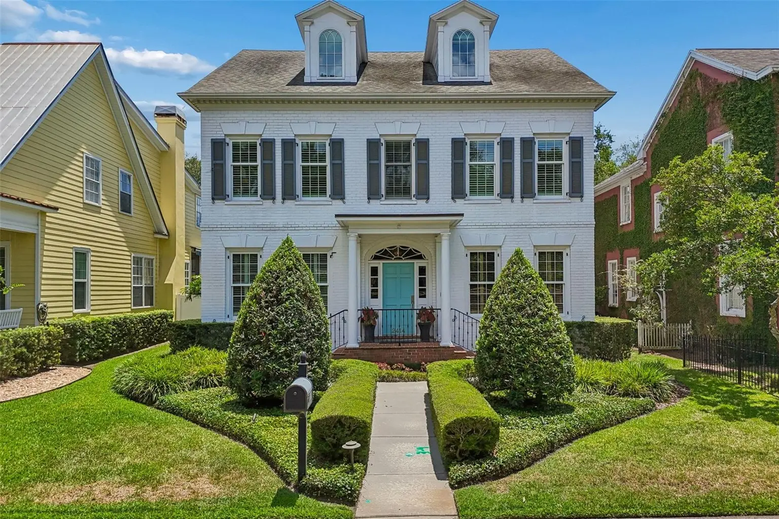 2414 W COUNTRY CLUB AVENUE, TAMPA, FL