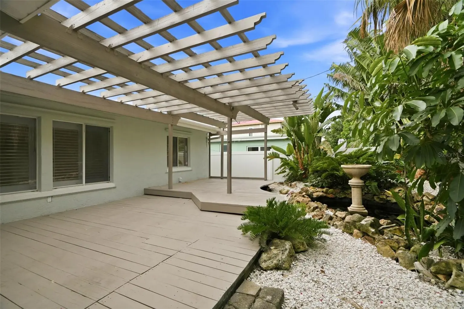 15814 3RD STREET E, REDINGTON BEACH, FL, photo 24 of 38
