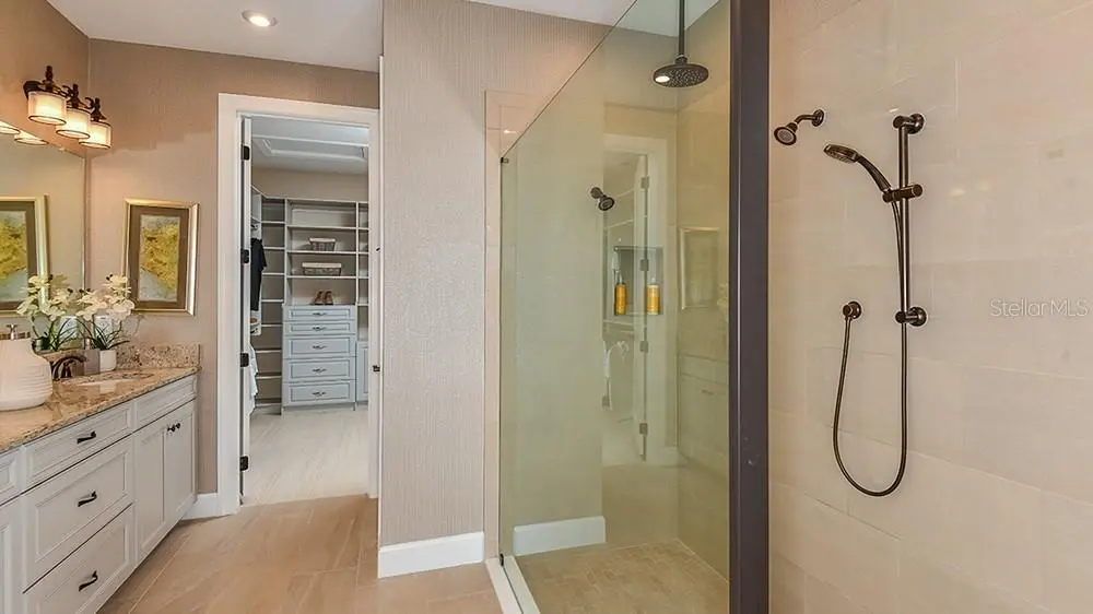 3912 MASANIELLO WAY, WESLEY CHAPEL, FL, photo 12 of 35