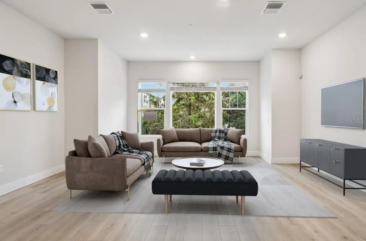 450 31ST WAY N, ST PETERSBURG, FL, photo 8 of 14