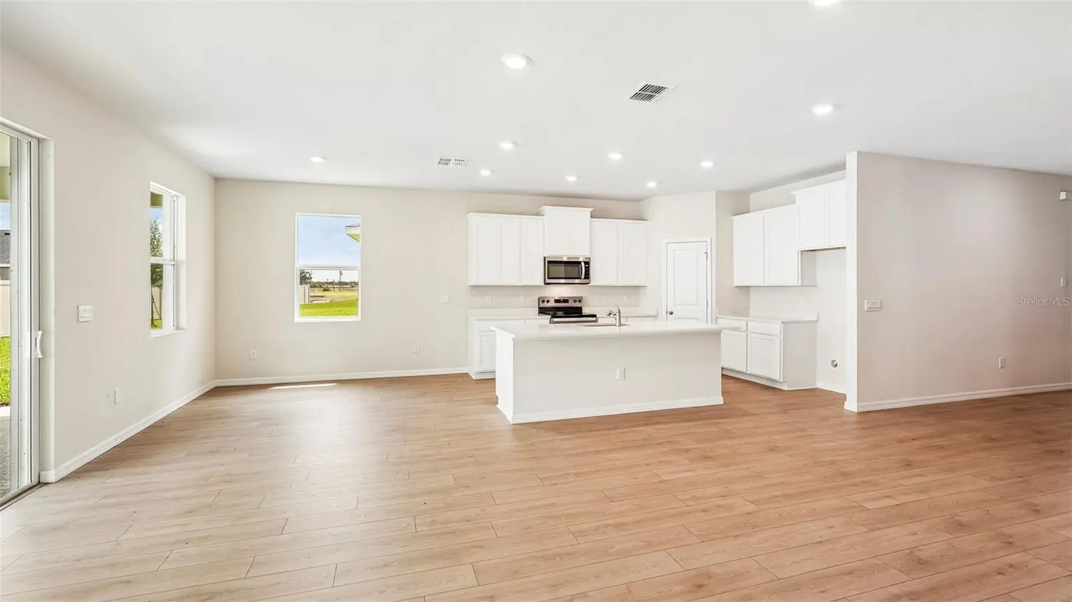 2822 FISHERY COURT, LAKEWOOD RANCH, FL, photo 10 of 43