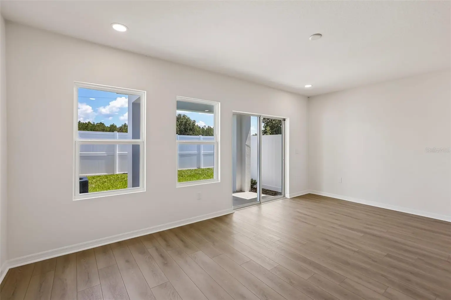 34563 TURPINS AVENUE, ZEPHYRHILLS, FL, photo 10 of 27