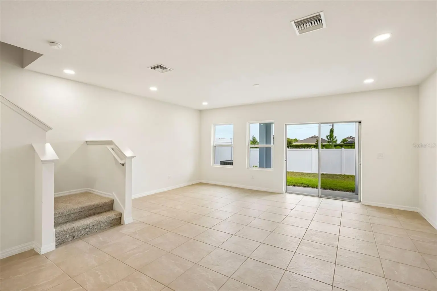 6848 HOLCOMBE DOWN DRIVE, ZEPHYRHILLS, FL, photo 11 of 32