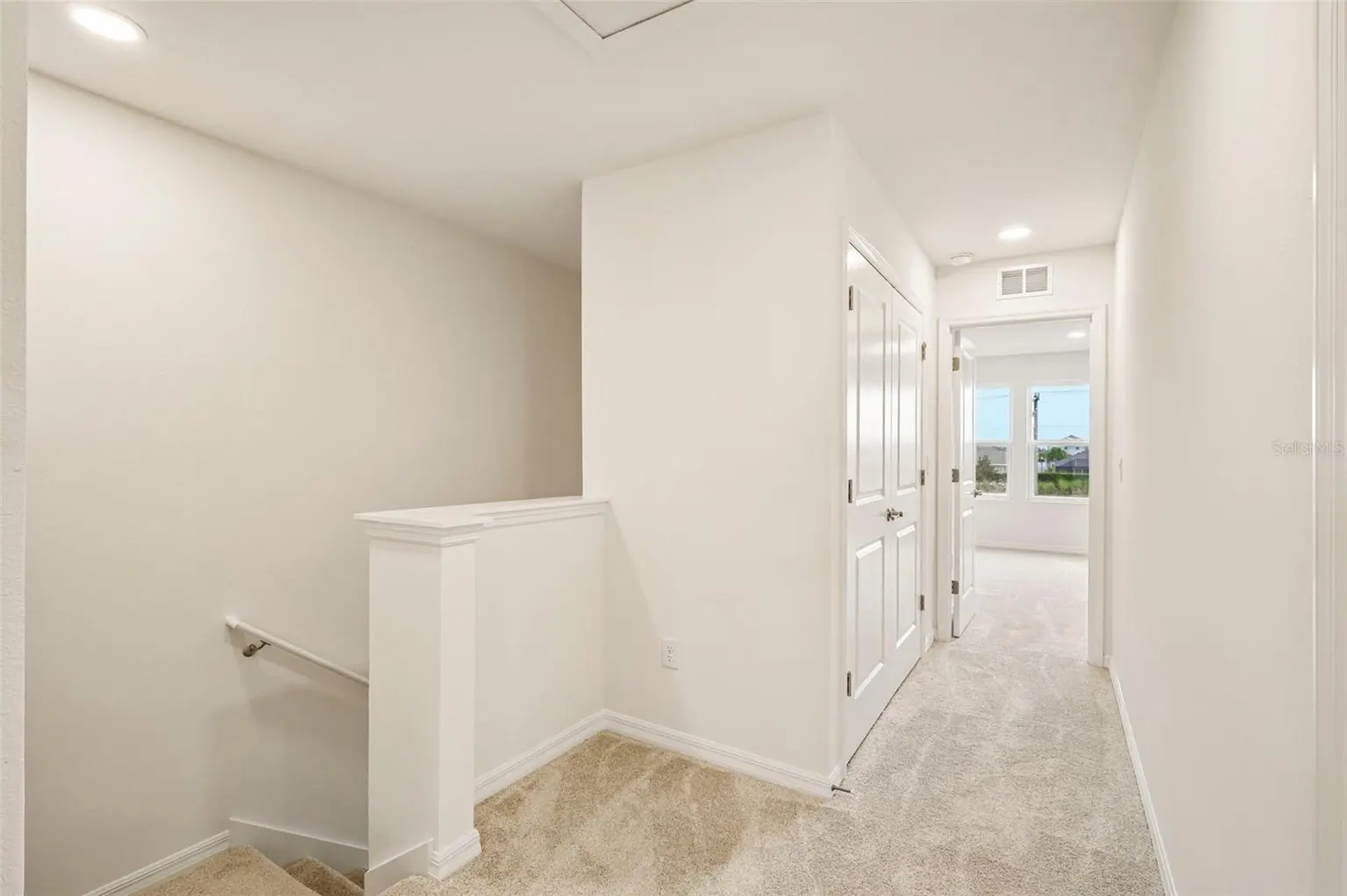 6848 HOLCOMBE DOWN DRIVE, ZEPHYRHILLS, FL, photo 14 of 32