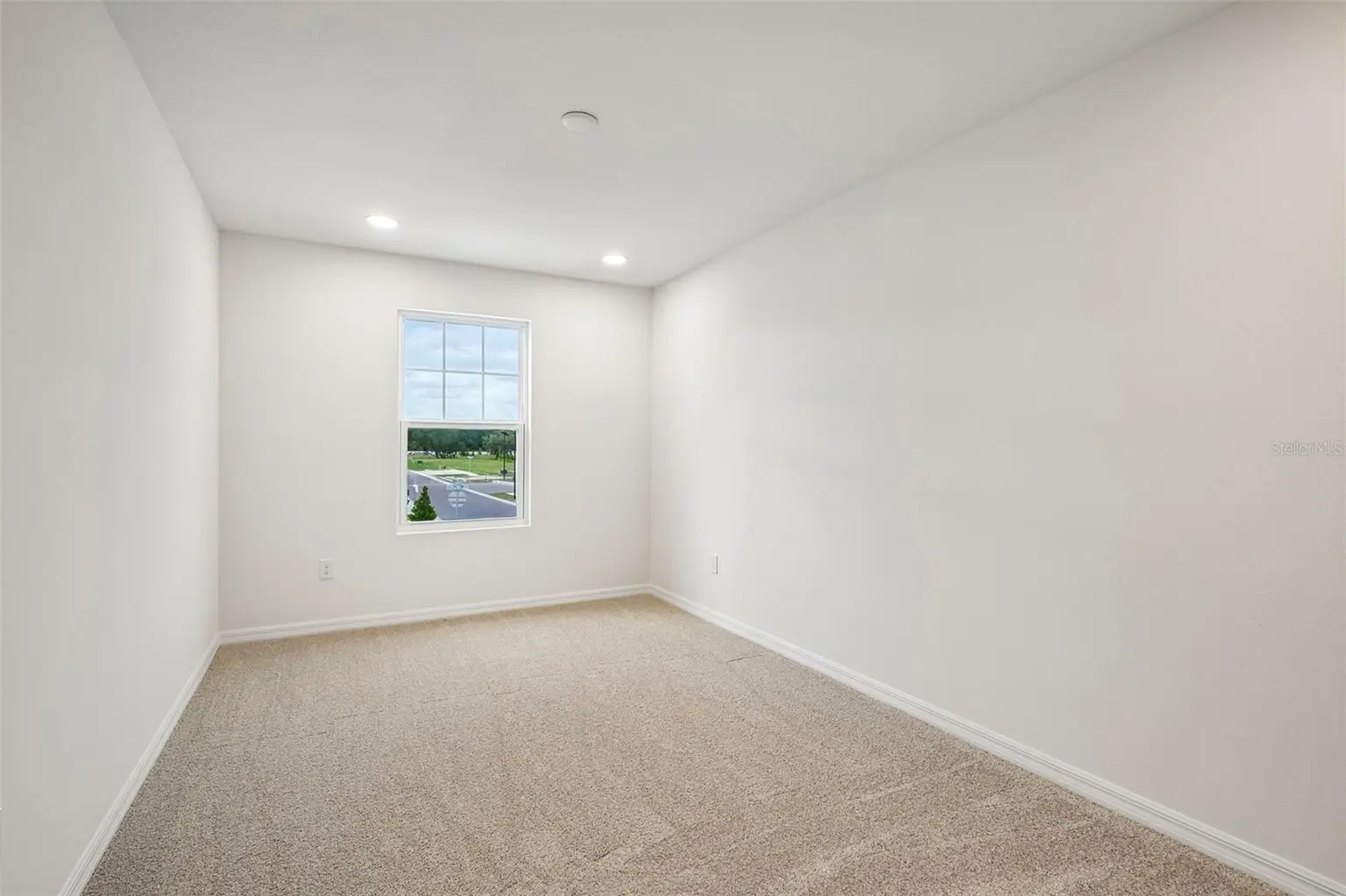 6848 HOLCOMBE DOWN DRIVE, ZEPHYRHILLS, FL, photo 24 of 32