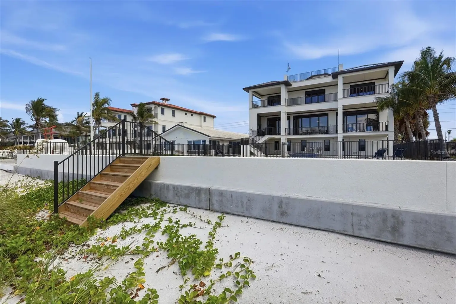 15908 GULF BOULEVARD, REDINGTON BEACH, FL, photo 30 of 85
