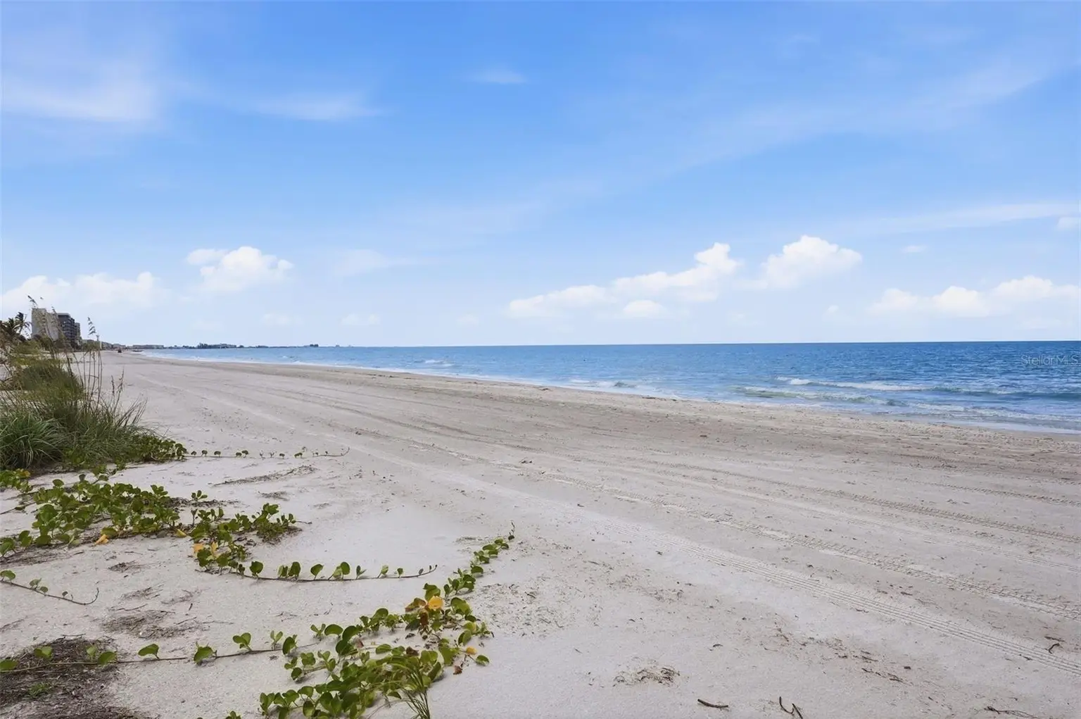 15908 GULF BOULEVARD, REDINGTON BEACH, FL, photo 31 of 85