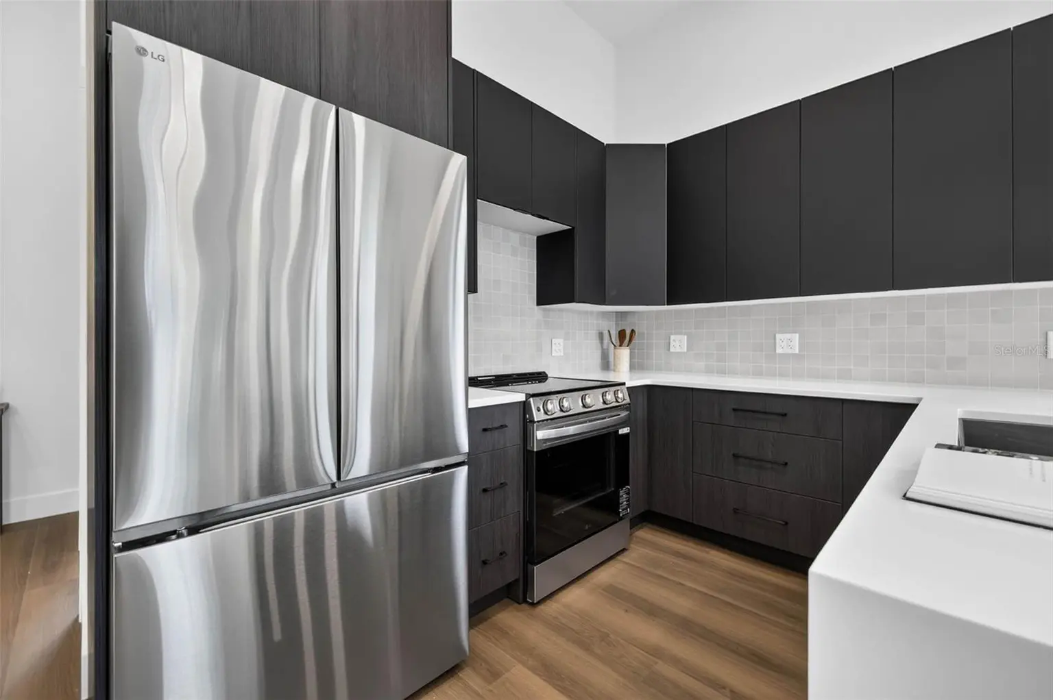 108 36TH STREET N, ST PETERSBURG, FL, photo 12 of 33