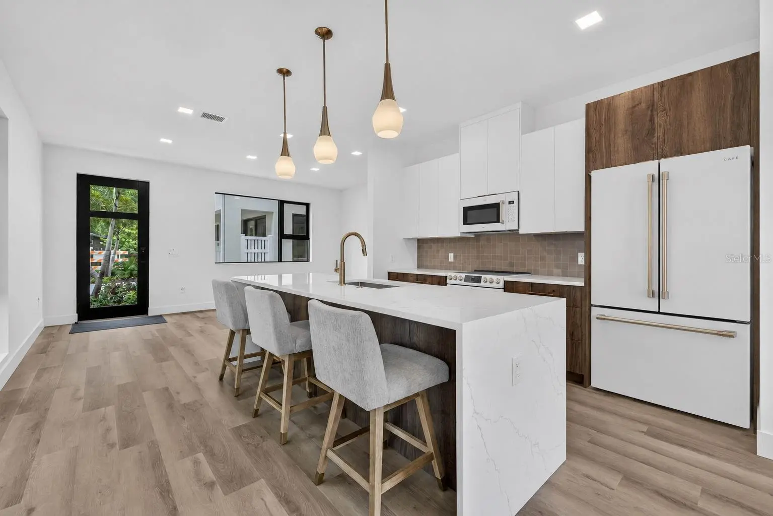 3603 1ST AVENUE N, ST PETERSBURG, FL, photo 5 of 27