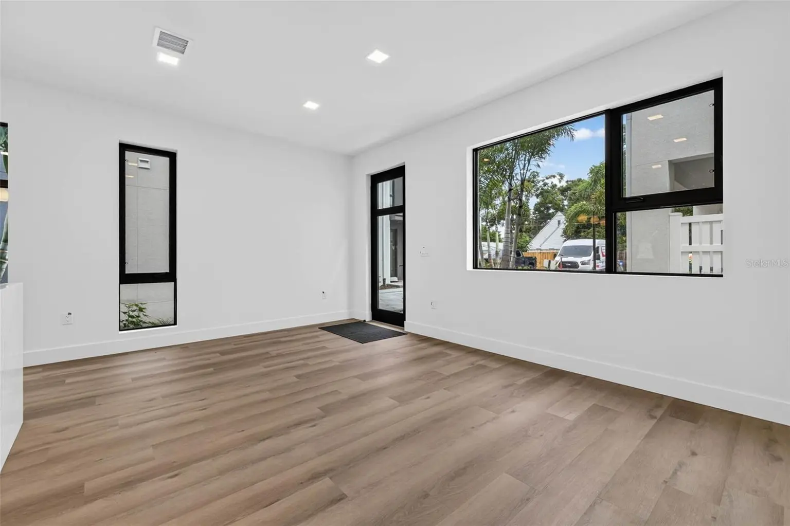 3603 1ST AVENUE N, ST PETERSBURG, FL, photo 11 of 27
