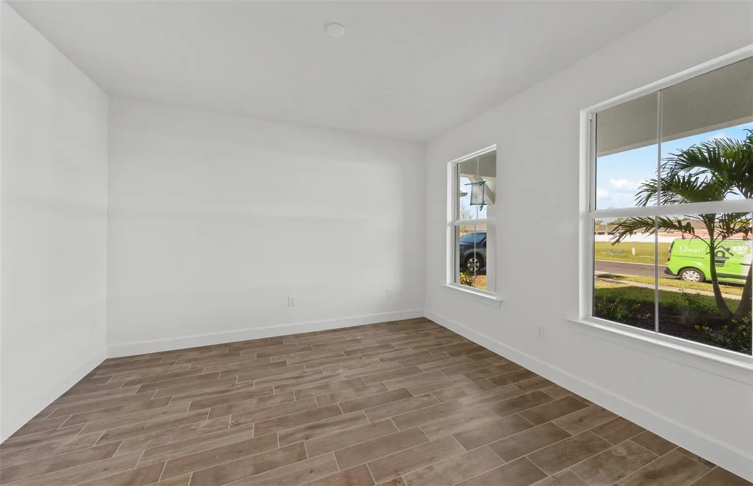 7617 FULHAM AVENUE, BRADENTON, FL, photo 10 of 44