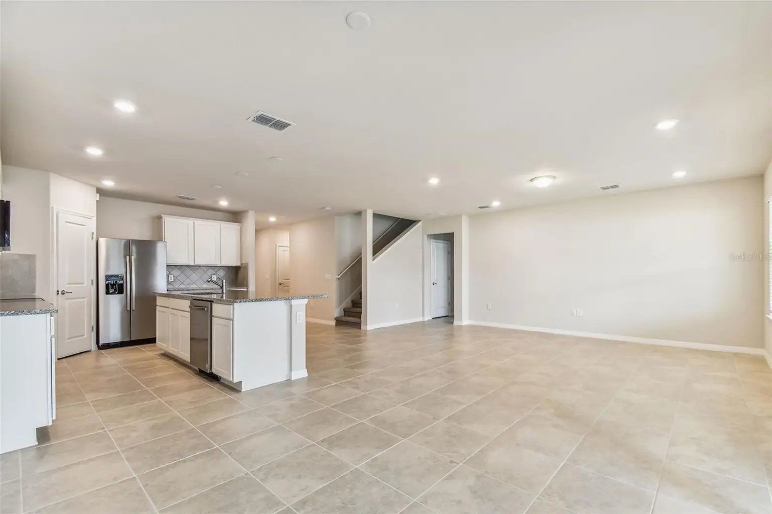6565 BLAZING SPIRIT STREET, WESLEY CHAPEL, FL, photo 5 of 37