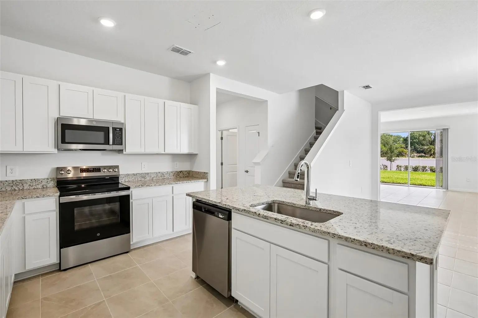 4520 OUTHAUL RUN, PALMETTO, FL, photo 7 of 38