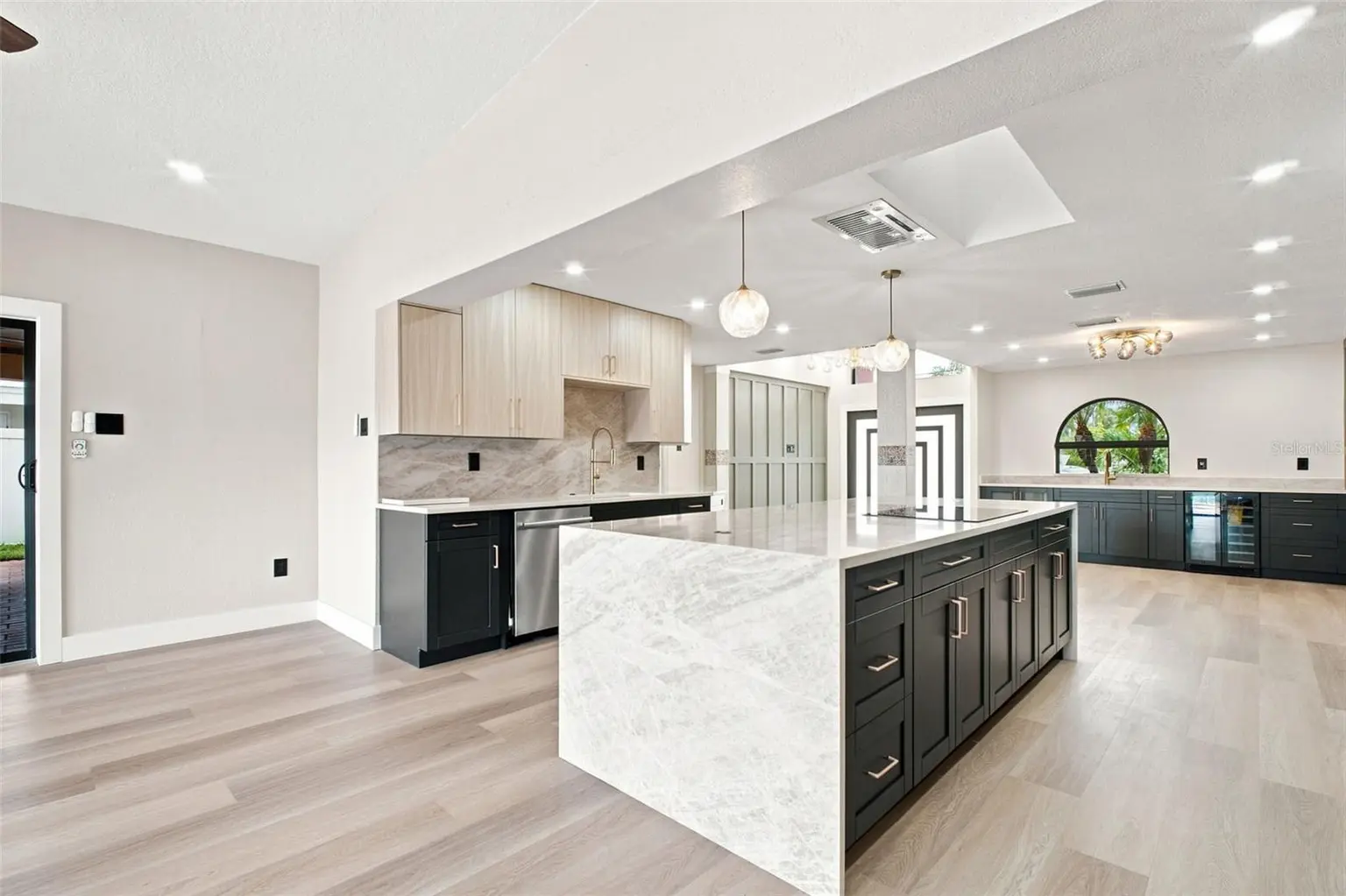 15918 REDINGTON DRIVE, REDINGTON BEACH, FL, photo 18 of 73