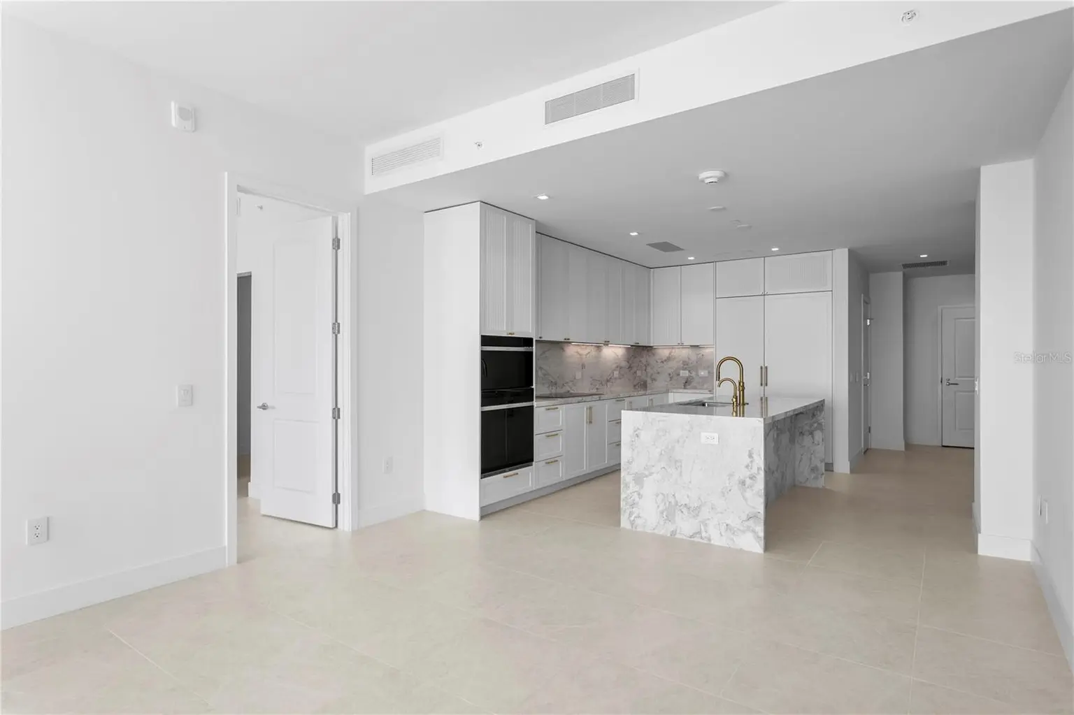 3015 S YSABELLA AVENUE #2603, TAMPA, FL, photo 12 of 99