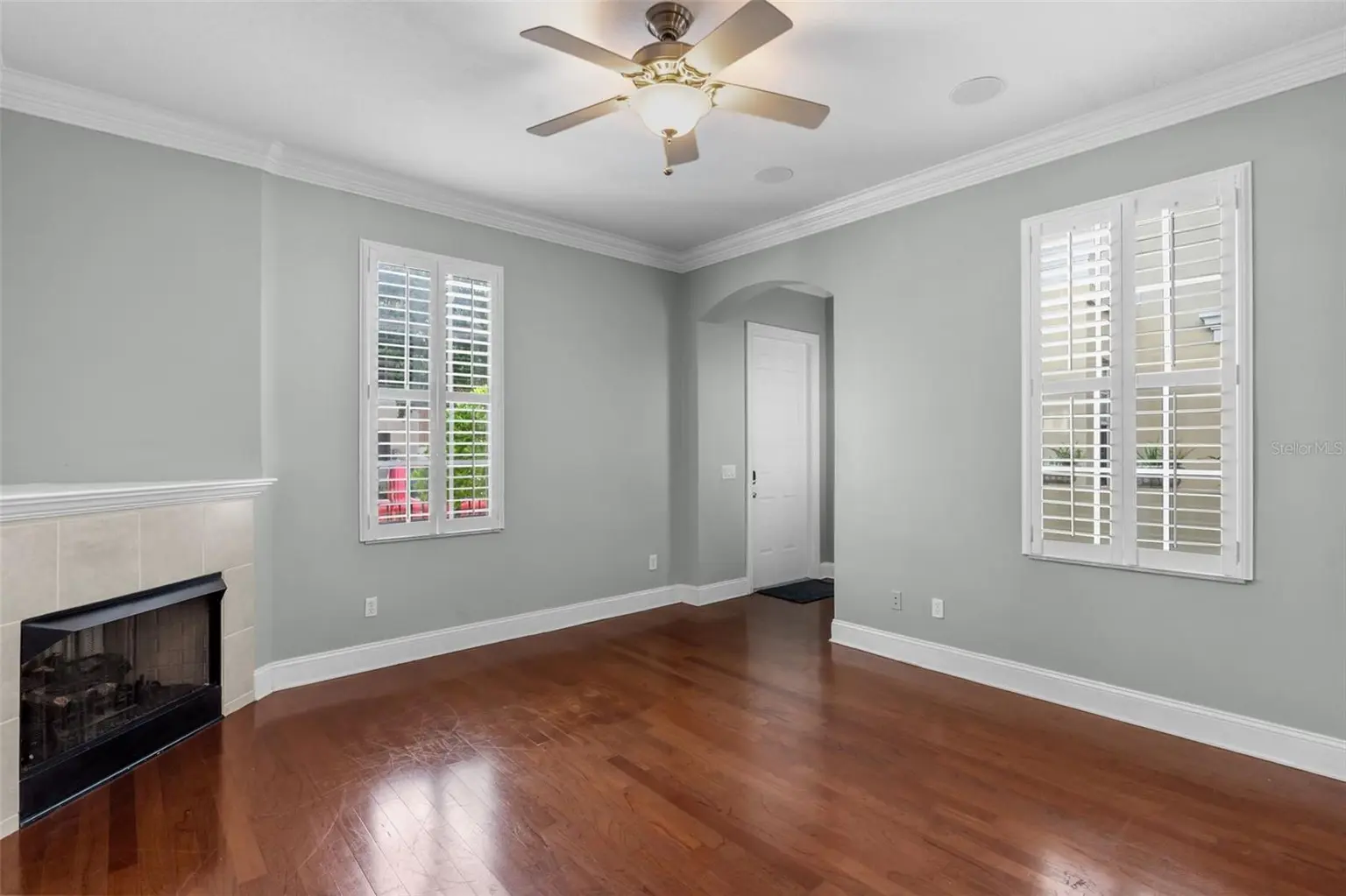 2419 VICTORIA GARDENS LANE, TAMPA, FL, photo 8 of 55