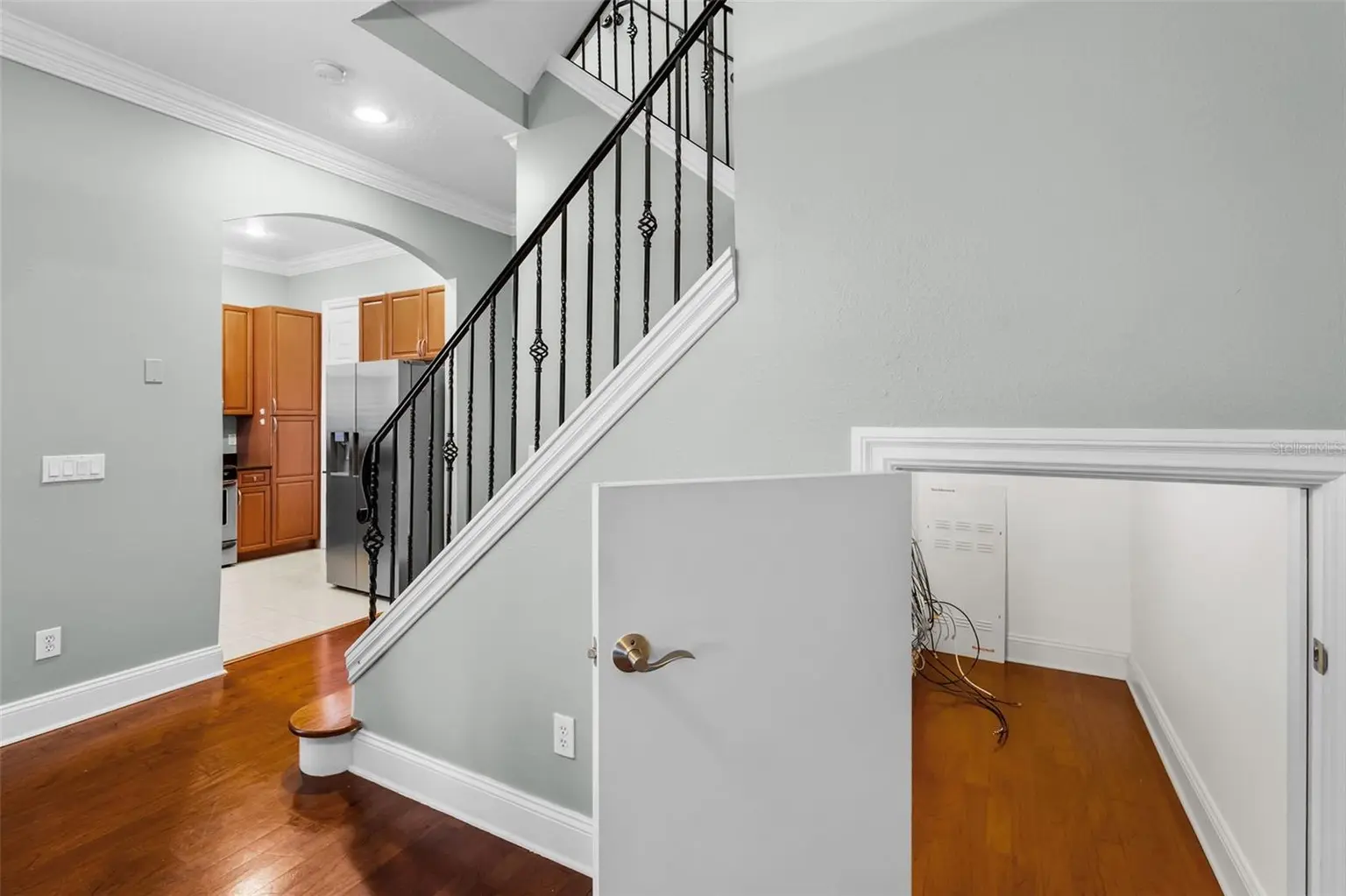 2419 VICTORIA GARDENS LANE, TAMPA, FL, photo 11 of 55