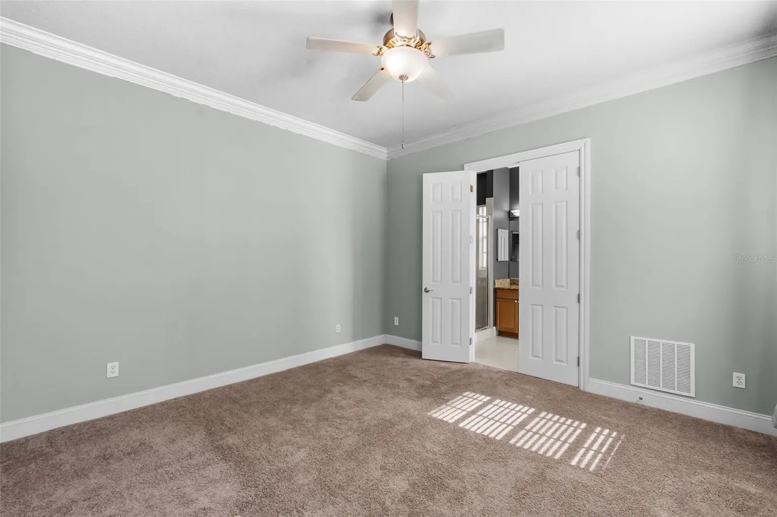 2419 VICTORIA GARDENS LANE, TAMPA, FL, photo 19 of 55