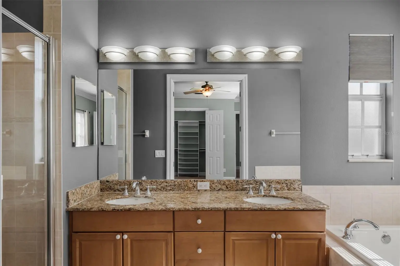 2419 VICTORIA GARDENS LANE, TAMPA, FL, photo 24 of 55