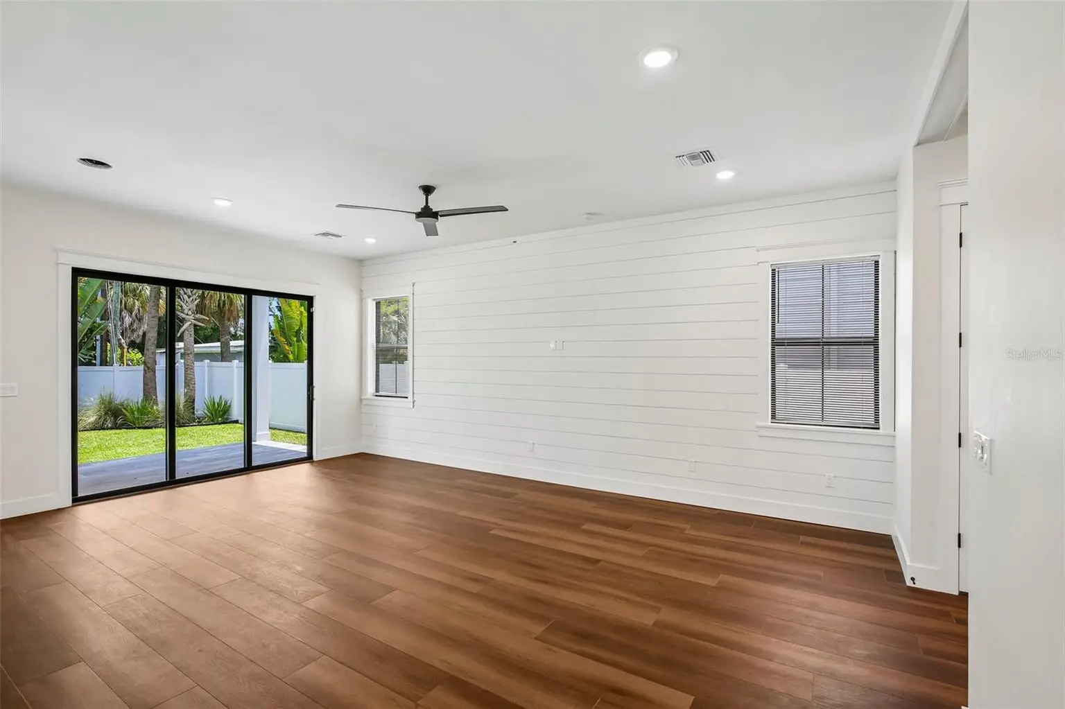 3819 71ST STREET N, ST PETERSBURG, FL, photo 3 of 48