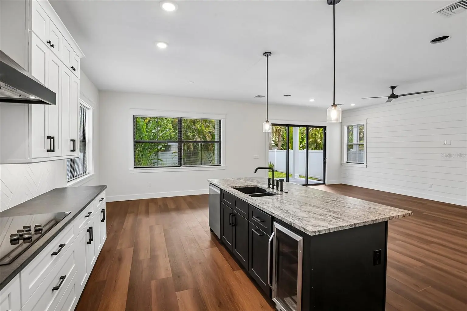3819 71ST STREET N, ST PETERSBURG, FL, photo 5 of 48