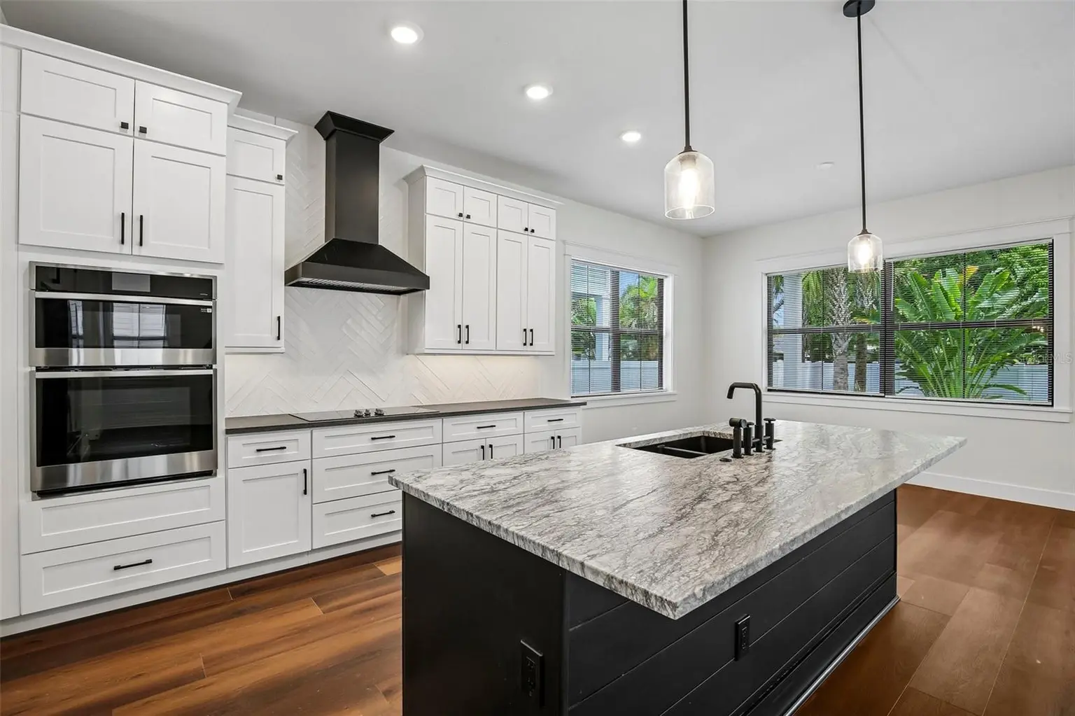 3819 71ST STREET N, ST PETERSBURG, FL, photo 6 of 48
