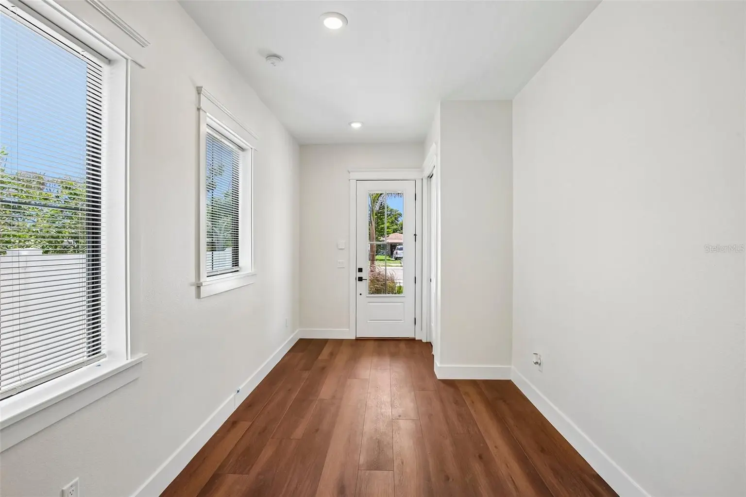 3819 71ST STREET N, ST PETERSBURG, FL, photo 33 of 48