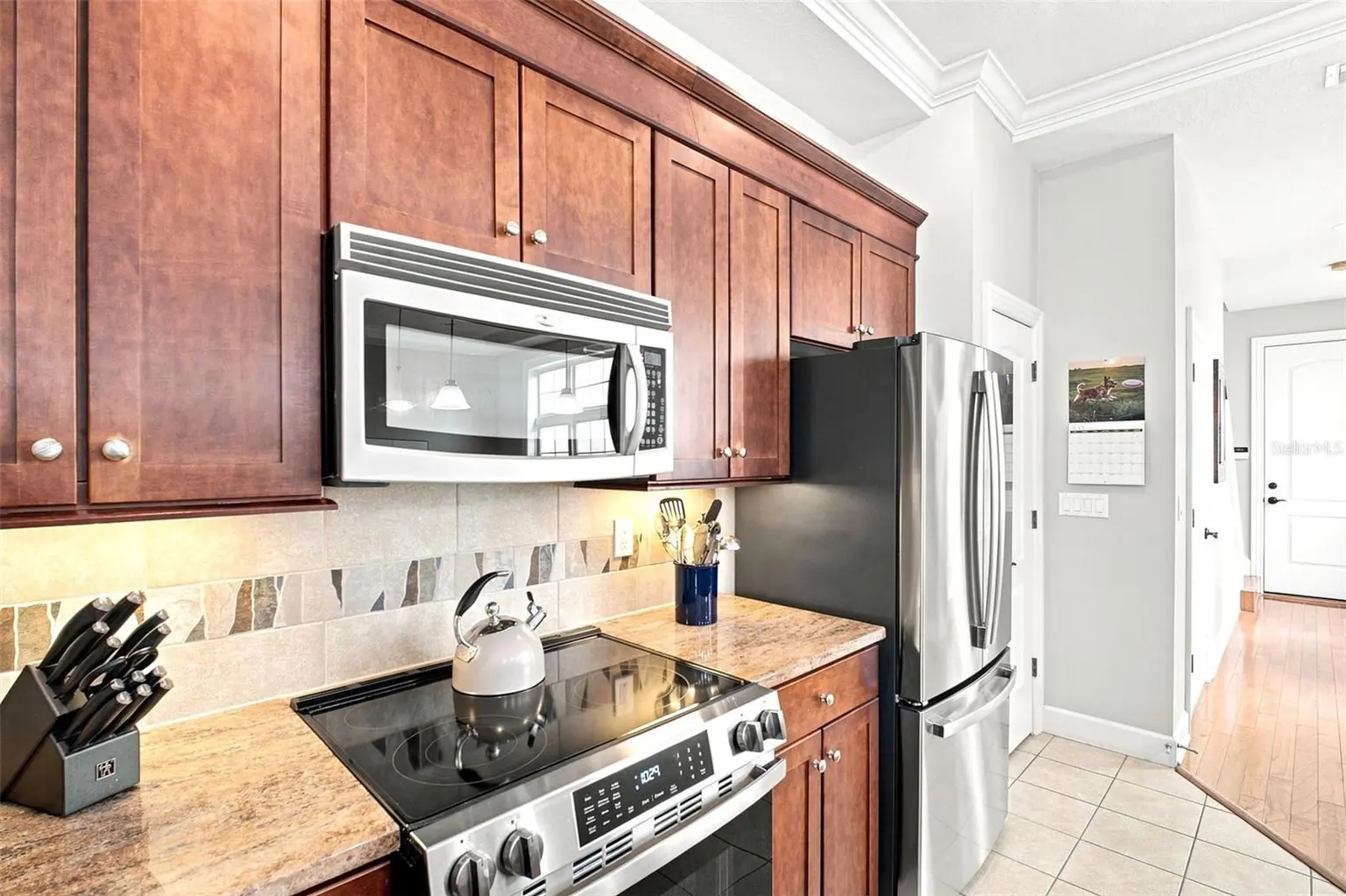 2557 W PLATT STREET, TAMPA, FL, photo 12 of 32