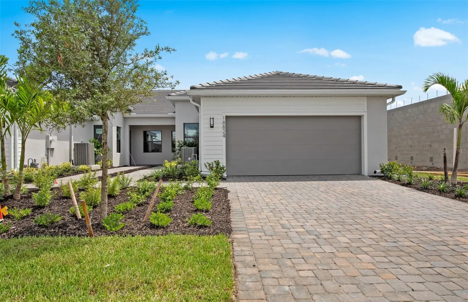 4632; Del Webb Catalina at Lakewood Ranch home, photo 7 of 8
