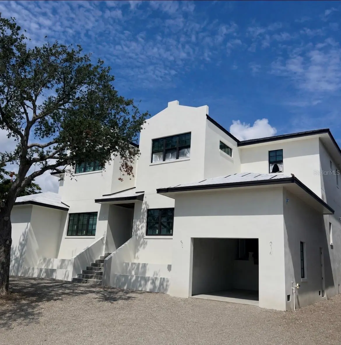 Venetian Isles home, photo 6 of 6