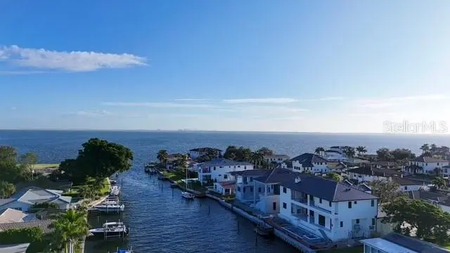 2051 ILLINOIS AVENUE NE, ST PETERSBURG, FL, photo 11 of 33