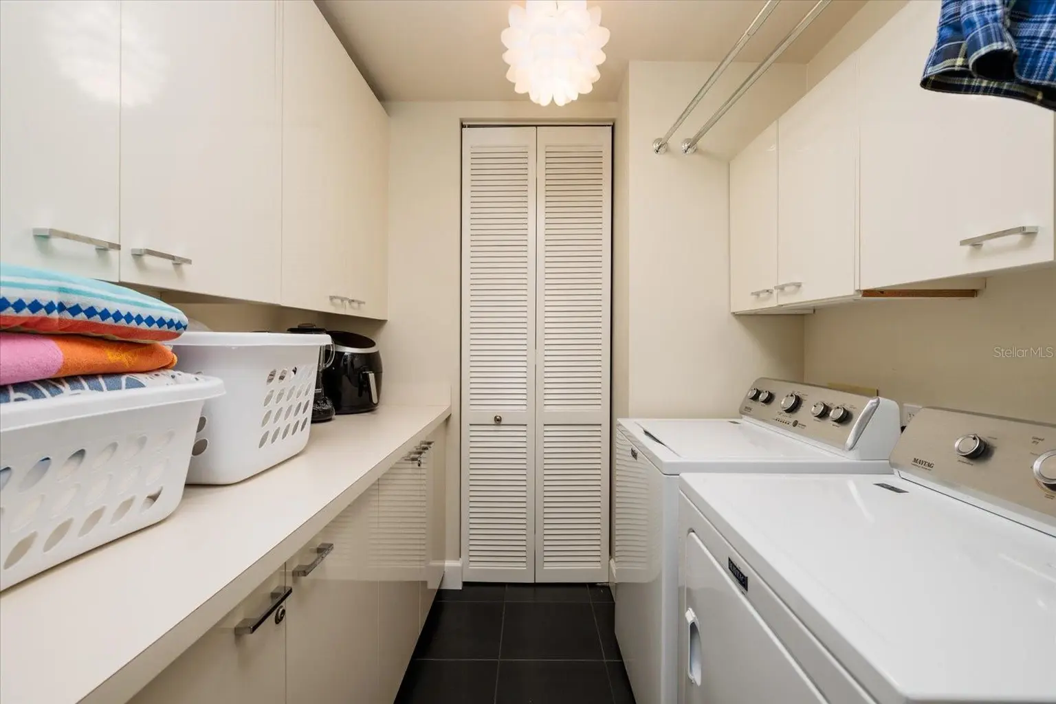1560 GULF BOULEVARD #1101, CLEARWATER BEACH, FL, photo 17 of 78