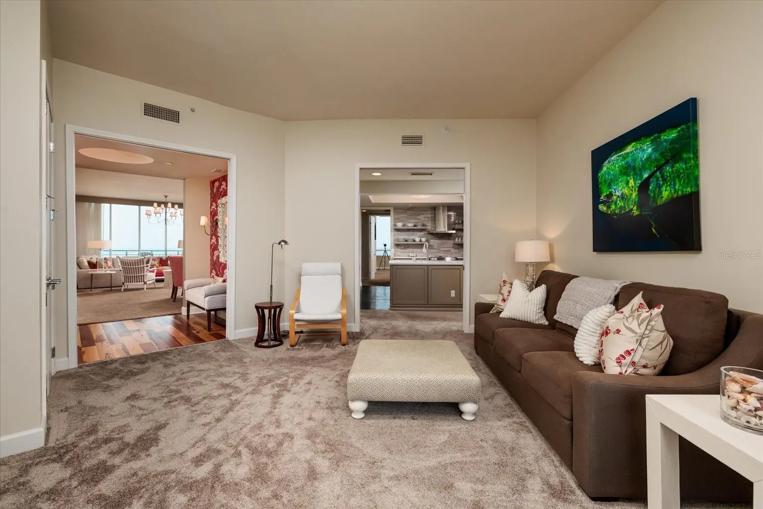 1560 GULF BOULEVARD #1101, CLEARWATER BEACH, FL, photo 20 of 78