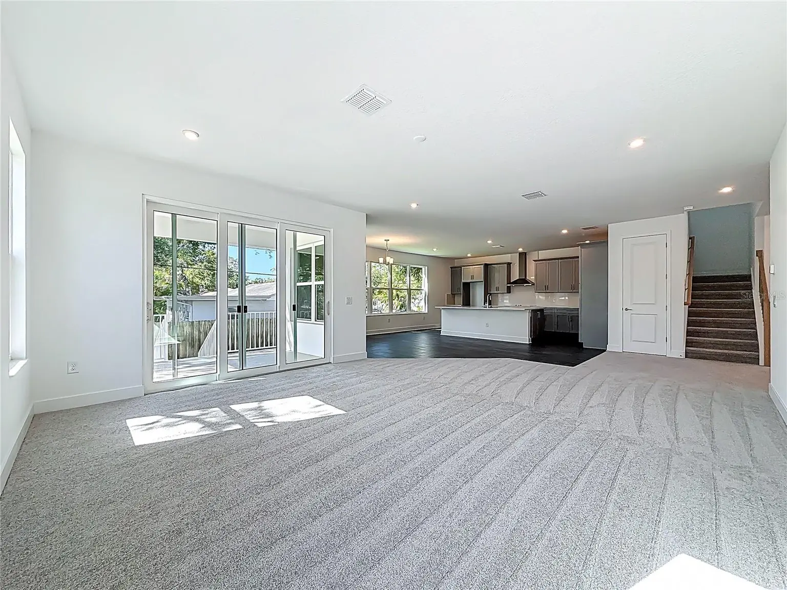 4732 W WALLCRAFT AVENUE, TAMPA, FL, photo 17 of 86
