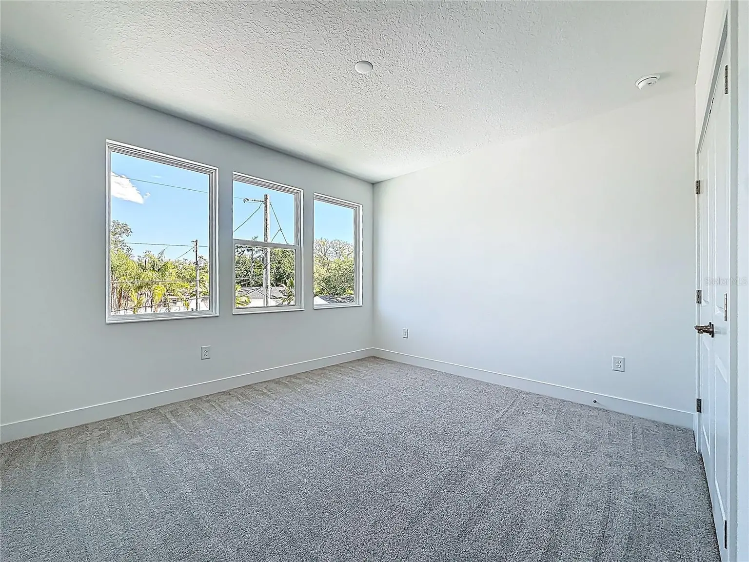 4732 W WALLCRAFT AVENUE, TAMPA, FL, photo 34 of 86