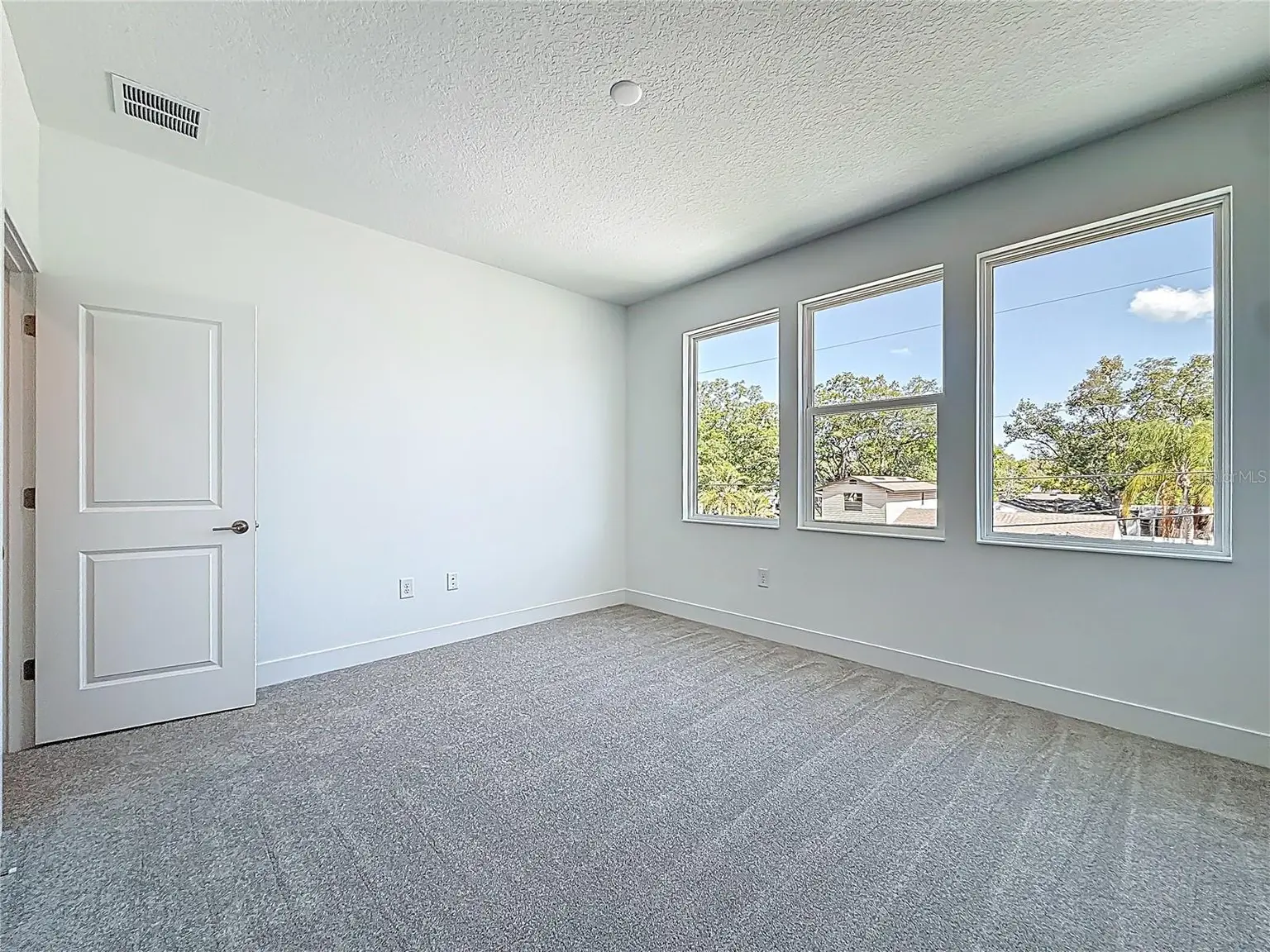 4732 W WALLCRAFT AVENUE, TAMPA, FL, photo 37 of 86