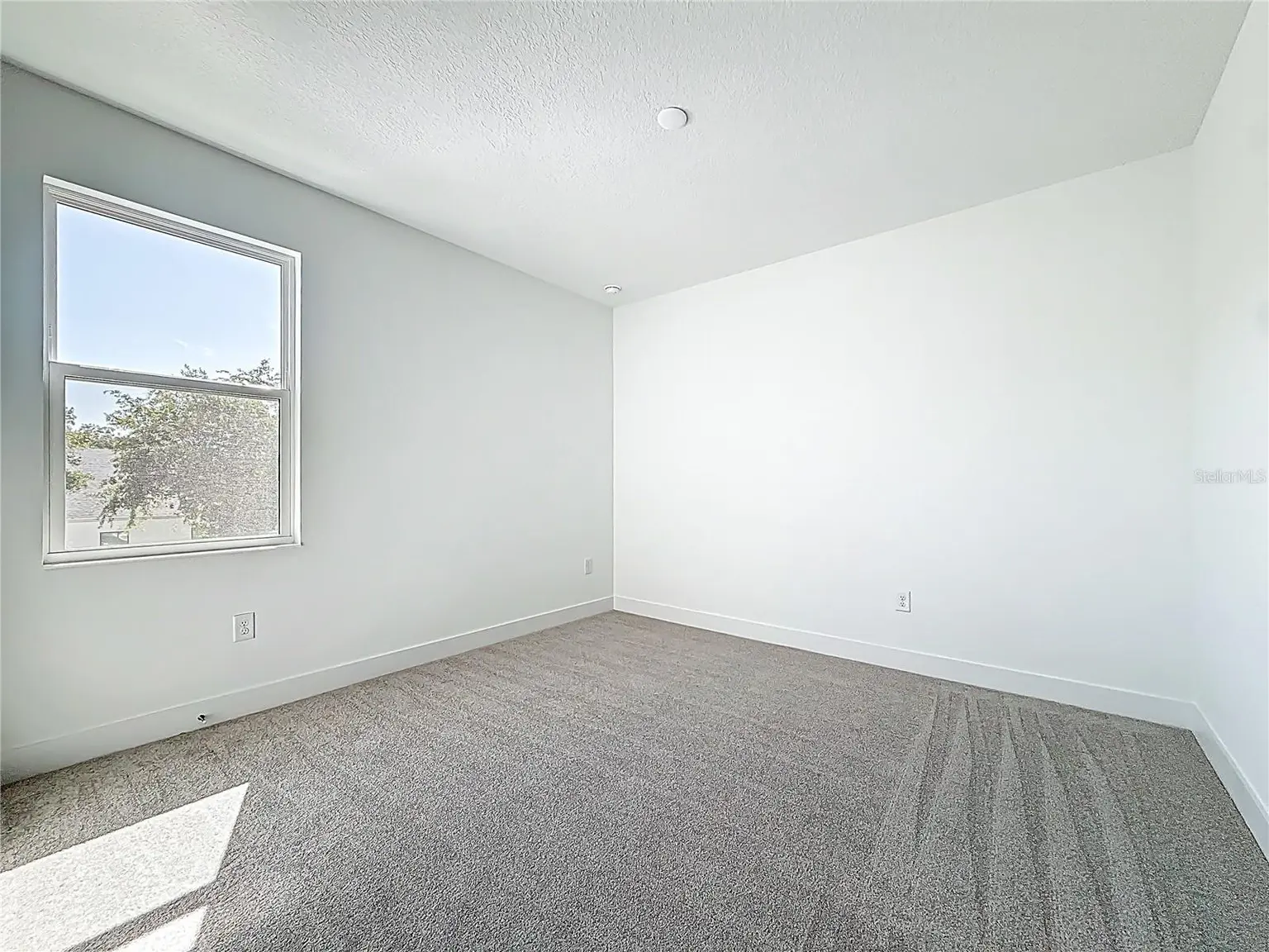4732 W WALLCRAFT AVENUE, TAMPA, FL, photo 41 of 86