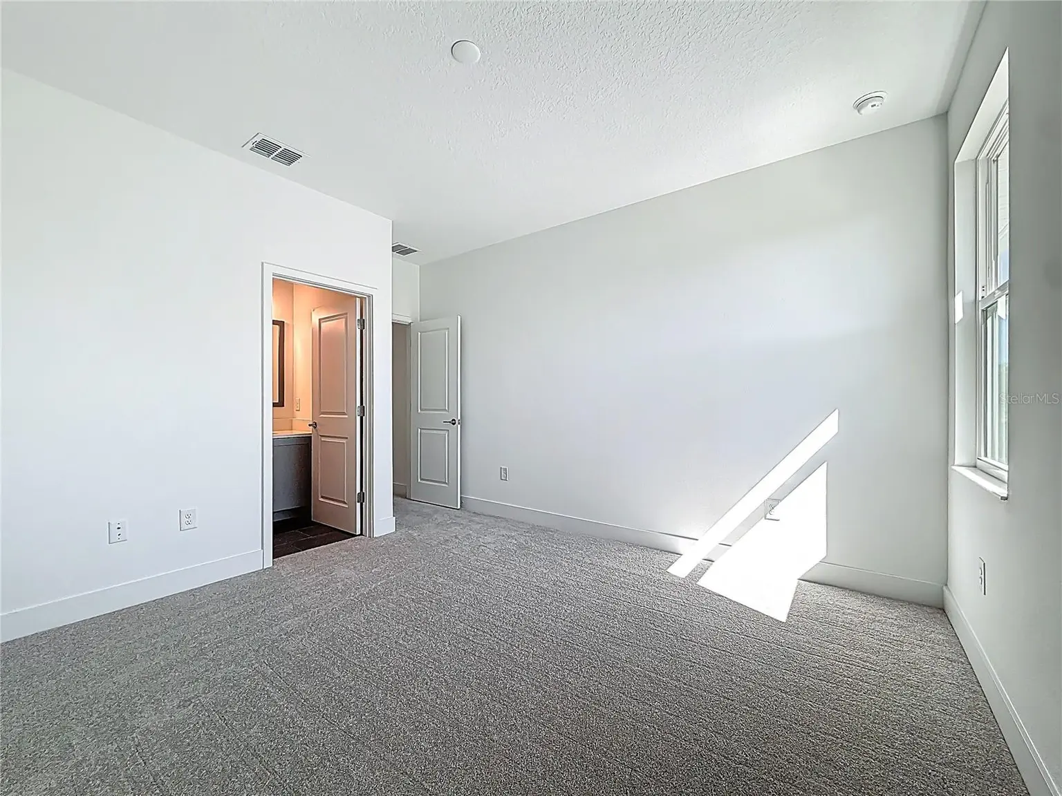 4732 W WALLCRAFT AVENUE, TAMPA, FL, photo 49 of 86