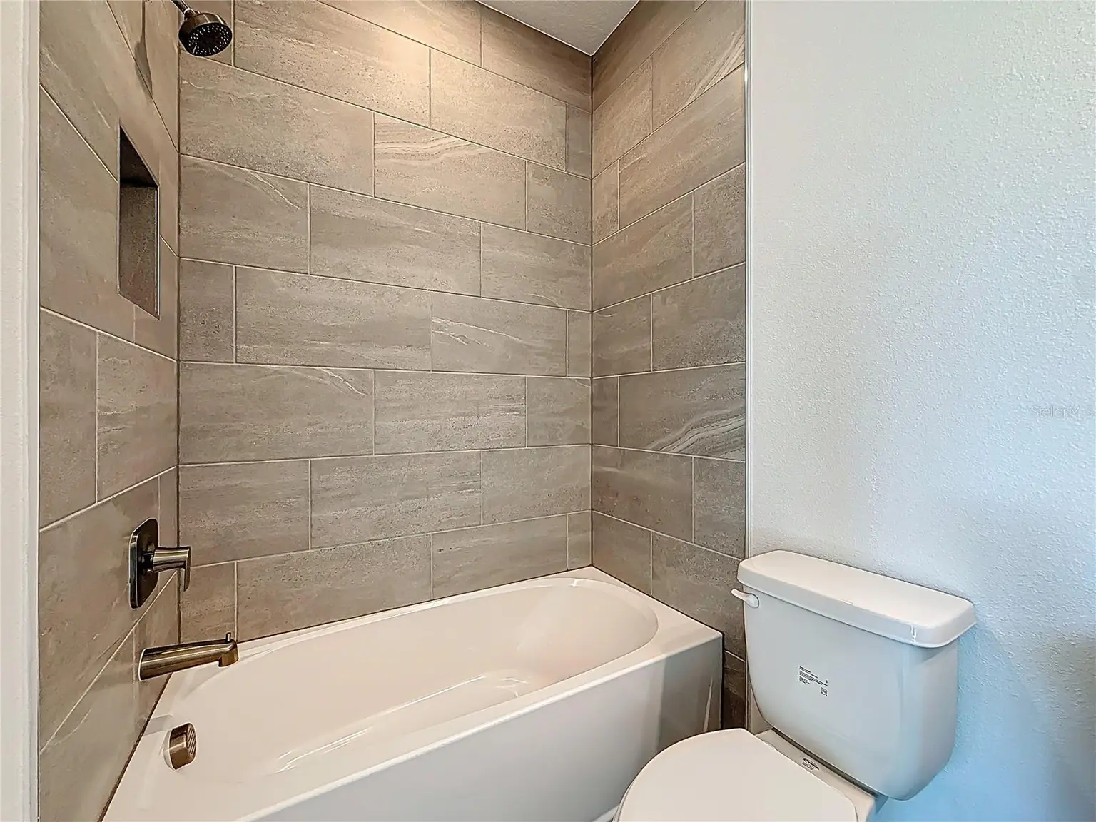 4732 W WALLCRAFT AVENUE, TAMPA, FL, photo 52 of 86