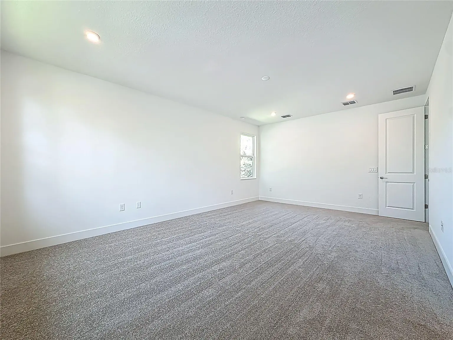 4732 W WALLCRAFT AVENUE, TAMPA, FL, photo 55 of 86