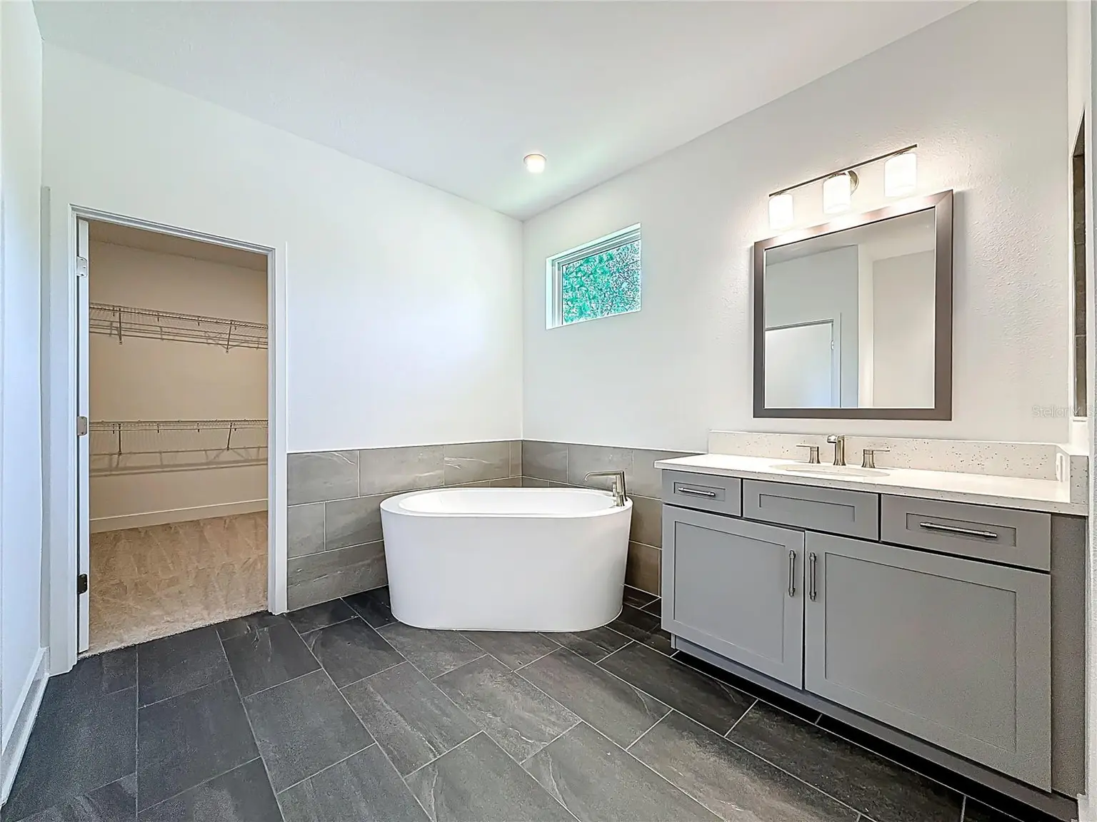 4732 W WALLCRAFT AVENUE, TAMPA, FL, photo 59 of 86