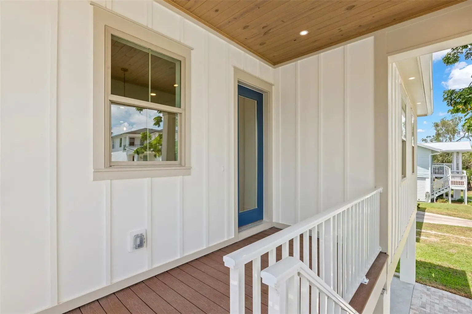 1858 MISSISSIPPI AVENUE NE, ST PETERSBURG, FL, photo 5 of 34
