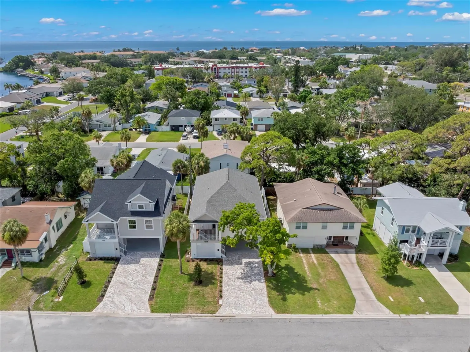1858 MISSISSIPPI AVENUE NE, ST PETERSBURG, FL, photo 27 of 34