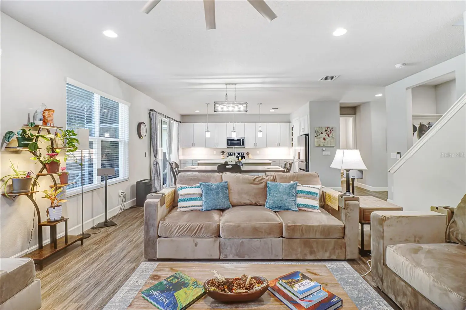 7411 S SPARKMAN STREET, TAMPA, FL, photo 15 of 50