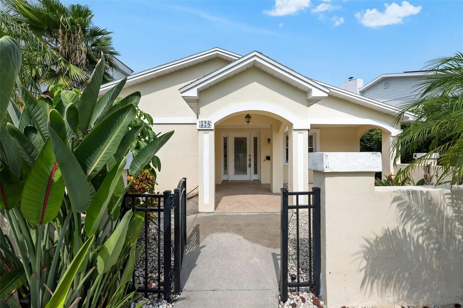 528 LUCERNE AVENUE, TAMPA, FL