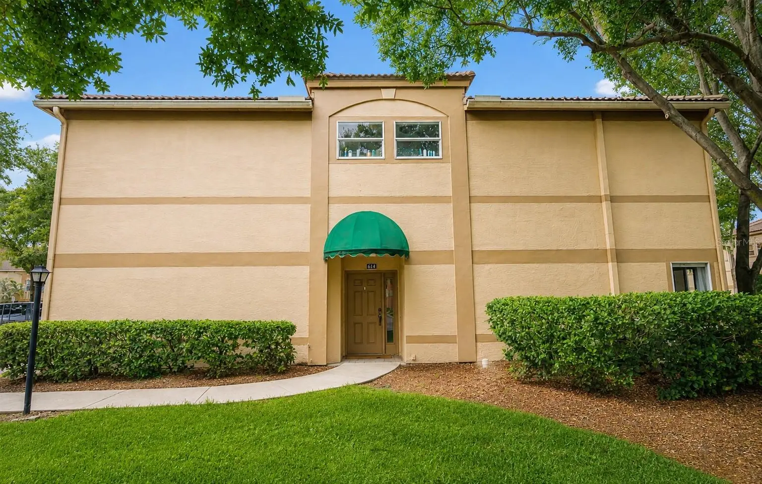 614 ARBOR LAKE LANE, TAMPA, FL