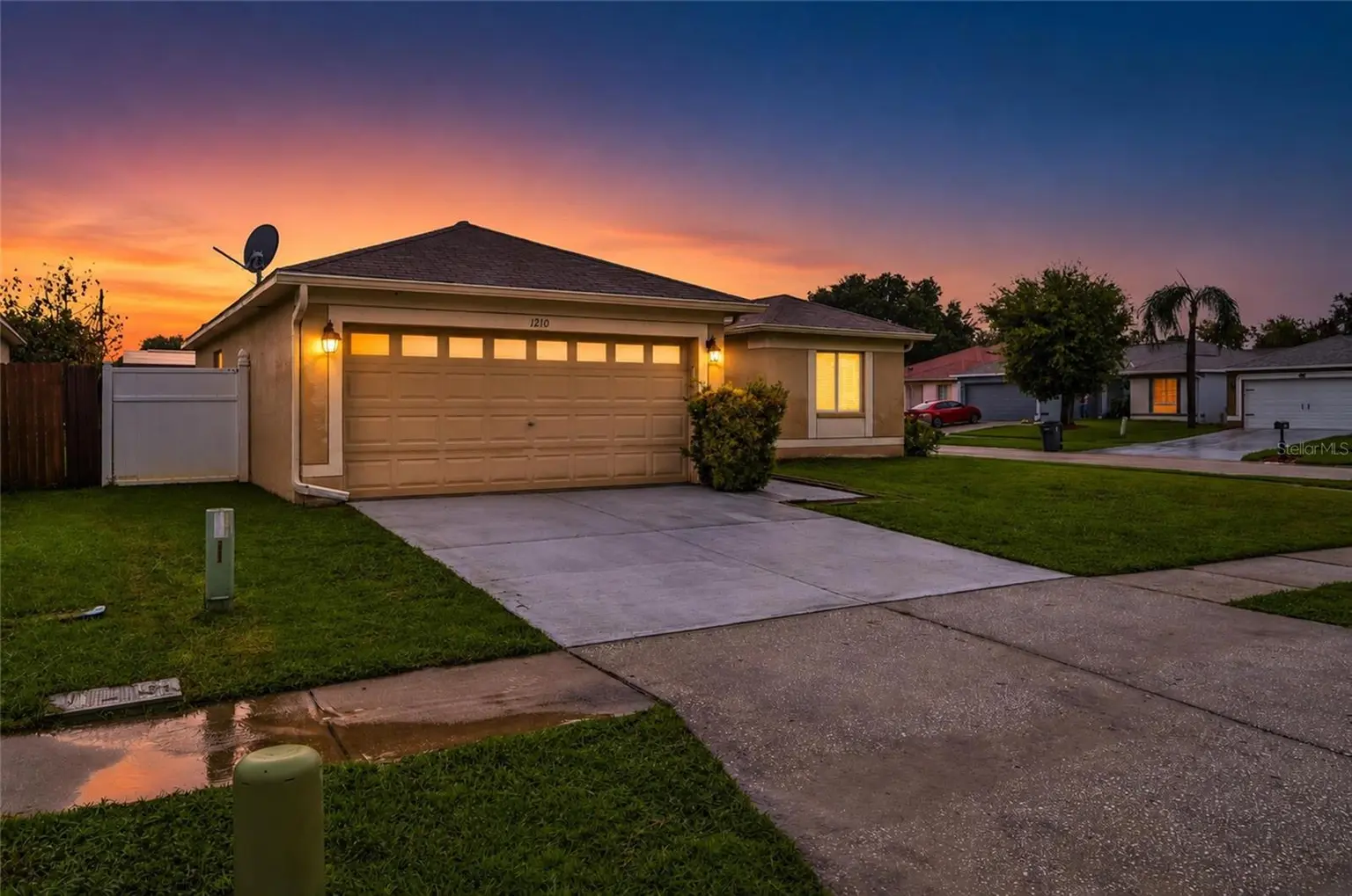 1210 BLUFIELD AVENUE, BRANDON, FL